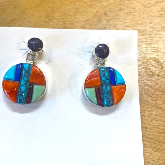 Native American turquoise/coral inlaid earrings 🌺signed - Picture 1 of 5